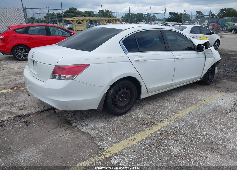 2008 HONDA ACCORD VIN: 1HGCP26458A056182