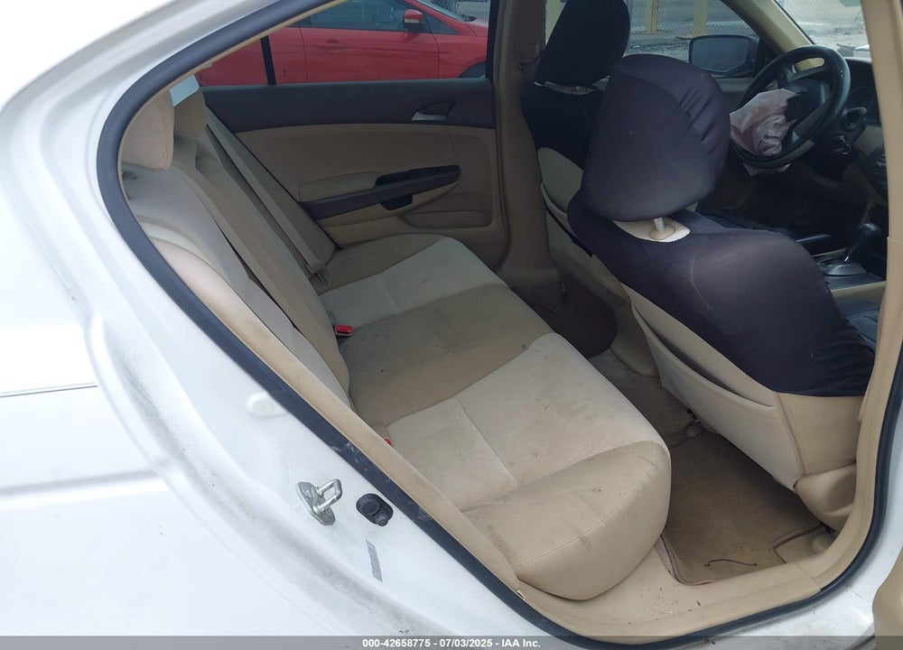 2008 HONDA ACCORD VIN: 1HGCP26458A056182