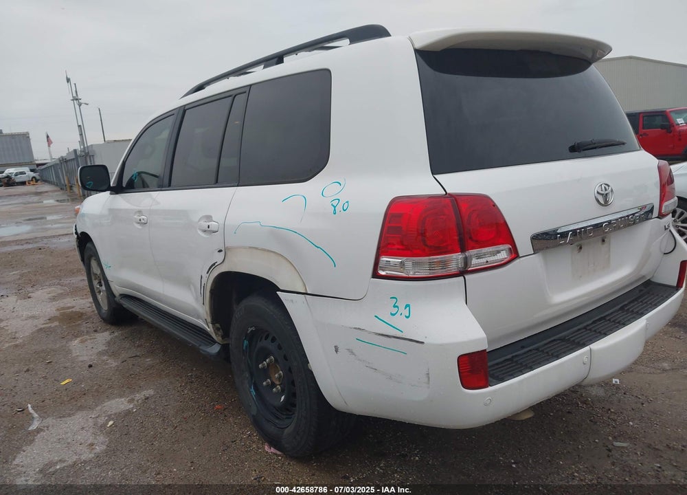 2011 TOYOTA LAND CRUISER VIN: JTMHY7AJ2B5012653