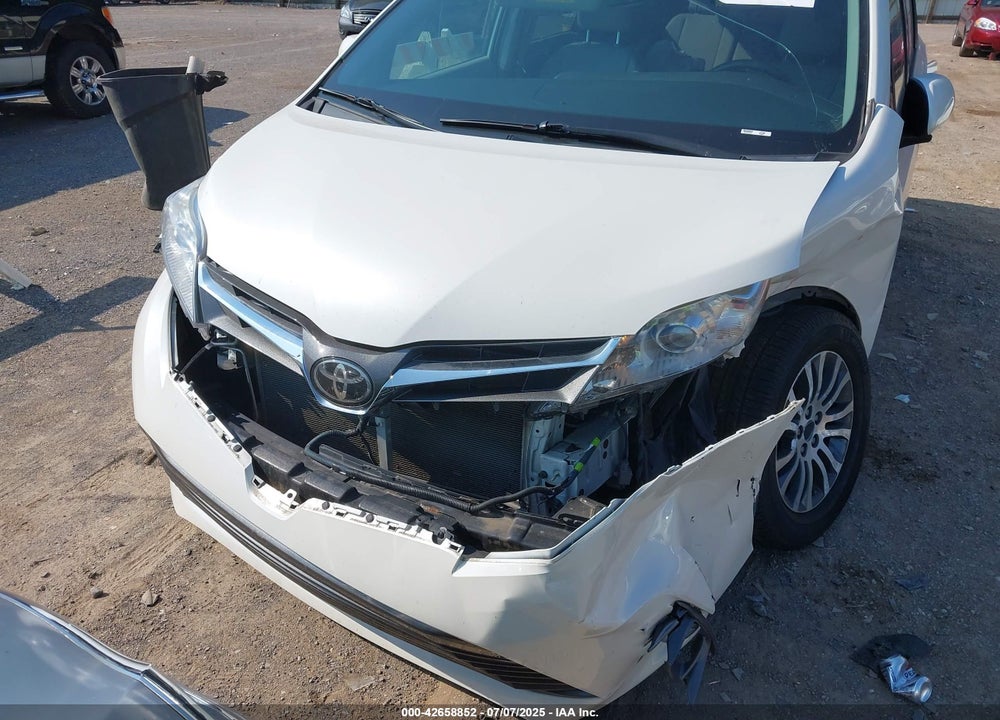 2020 TOYOTA SIENNA XLE VIN: 5TDYZ3DC5LS048304