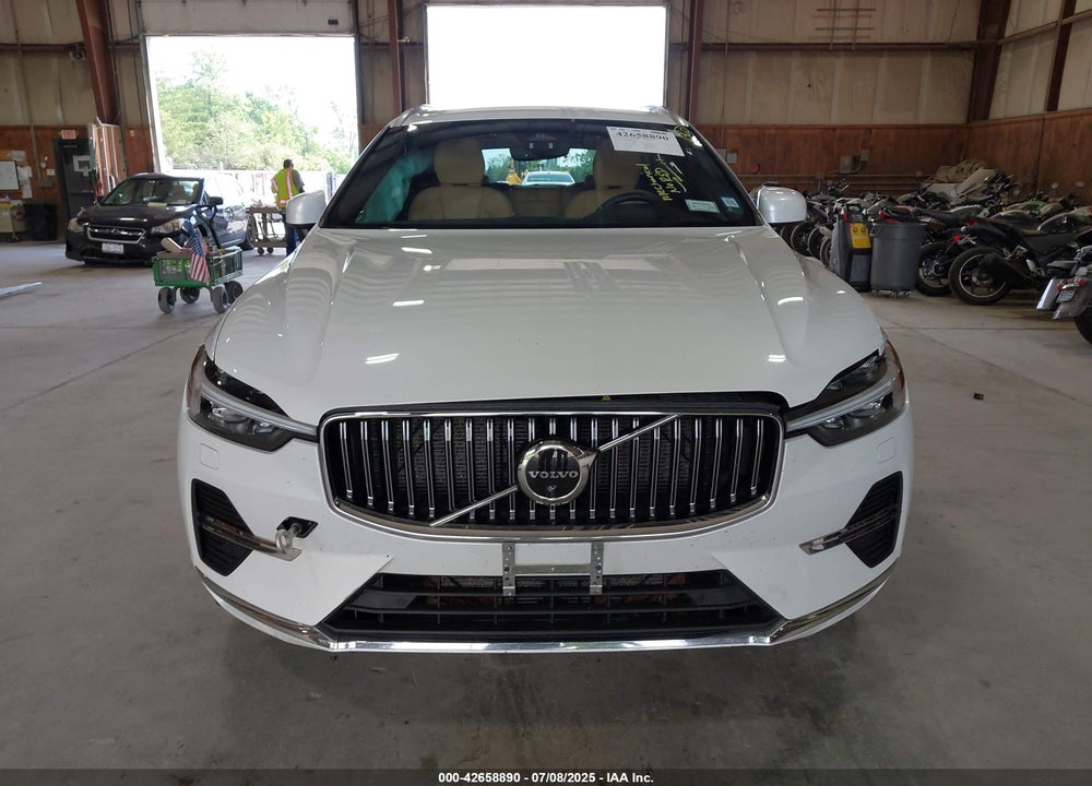 2023 VOLVO XC60 VIN: YV4062RA1P1273892