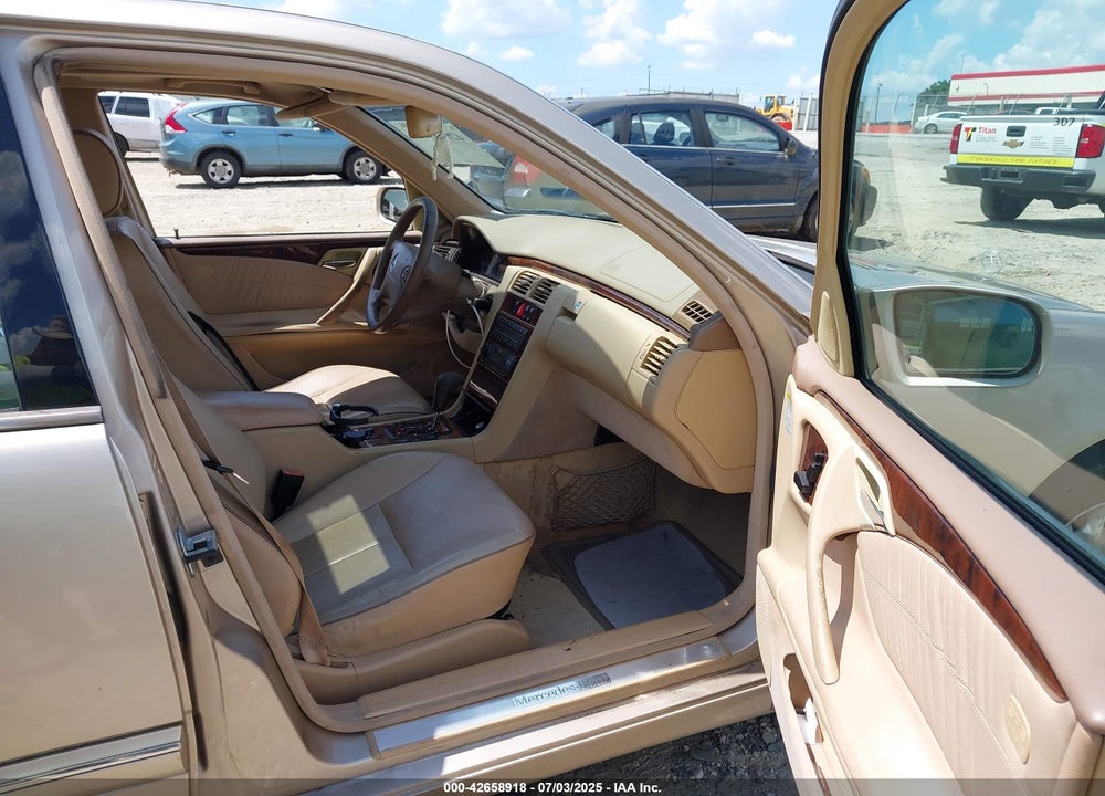 2001 MERCEDES-BENZ E 320 VIN: WDBJF65J81B231675