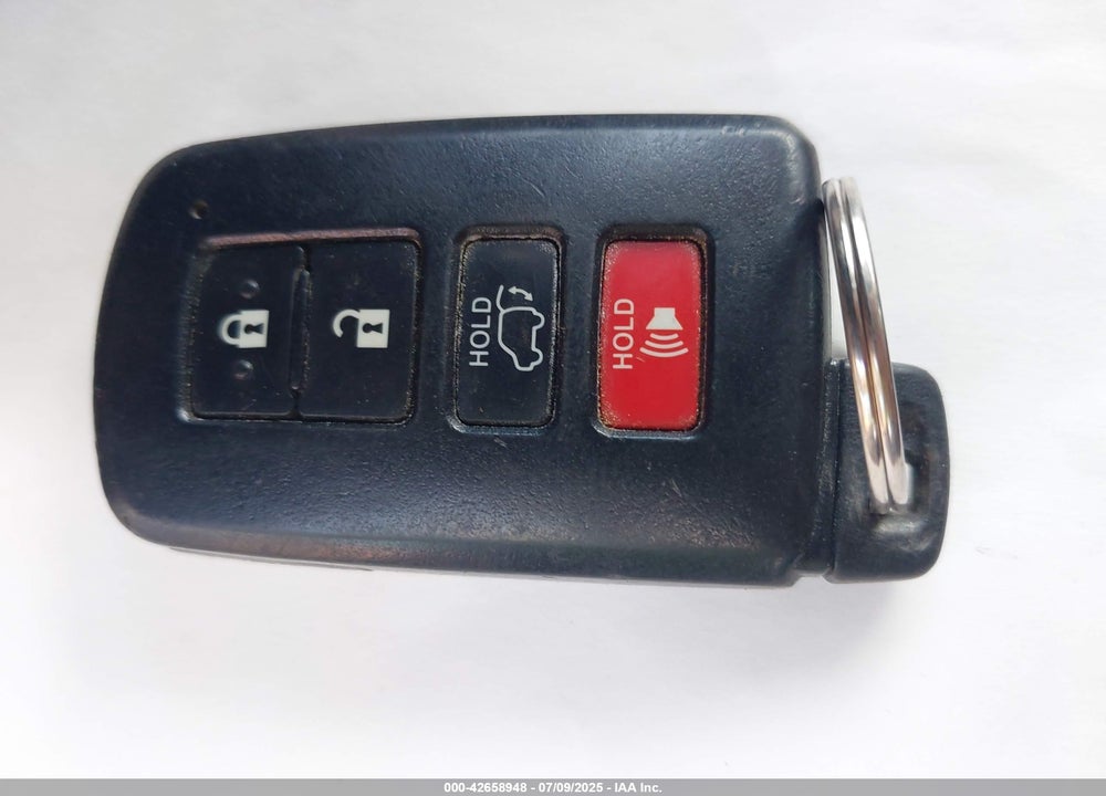 2016 TOYOTA RAV4 LIMITED VIN: 2T3YFREV0GW235935