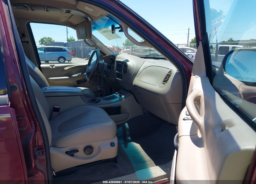 2001 FORD EXPEDITION EDDIE BAUER VIN: 1FMEU17W61LB69297