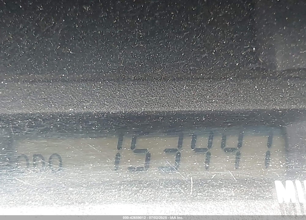 2001 TOYOTA AVALON XLS VIN: 4T1BF28B51U158235