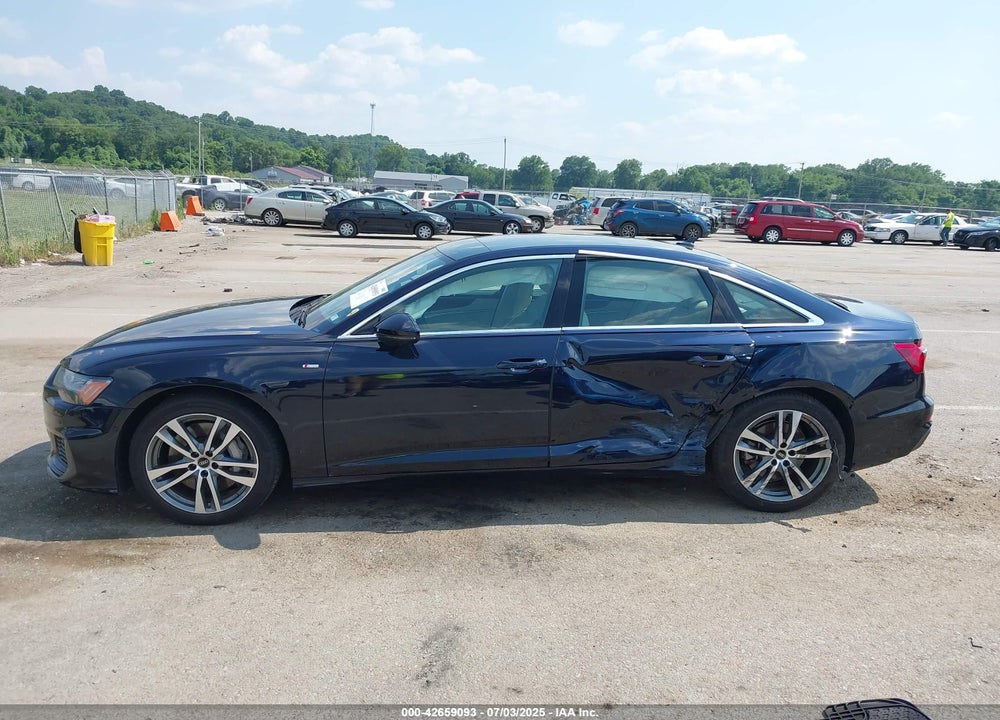 2022 AUDI A6 VIN: WAUM2BF25NN055180