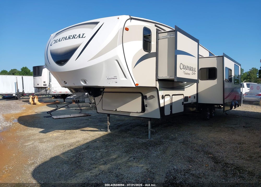 2015 FOREST RIVER CHAPARRAL LITE 29BHS VIN: 5ZT3CLUB6FA311418