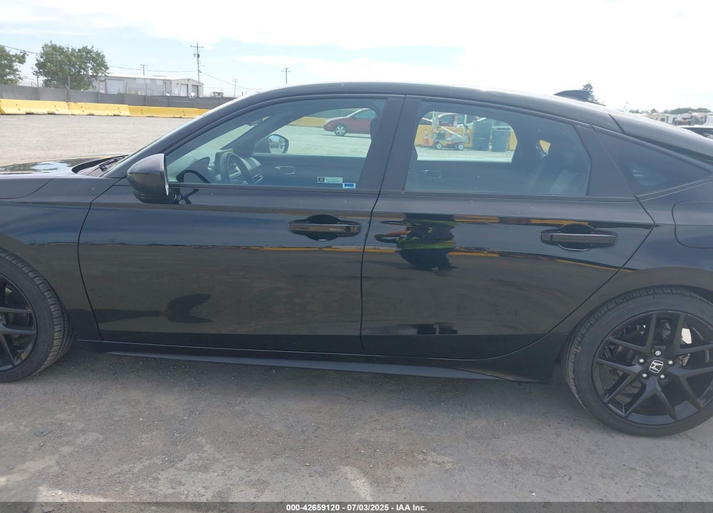 2024 HONDA CIVIC VIN: 19XFL2H85RE001687