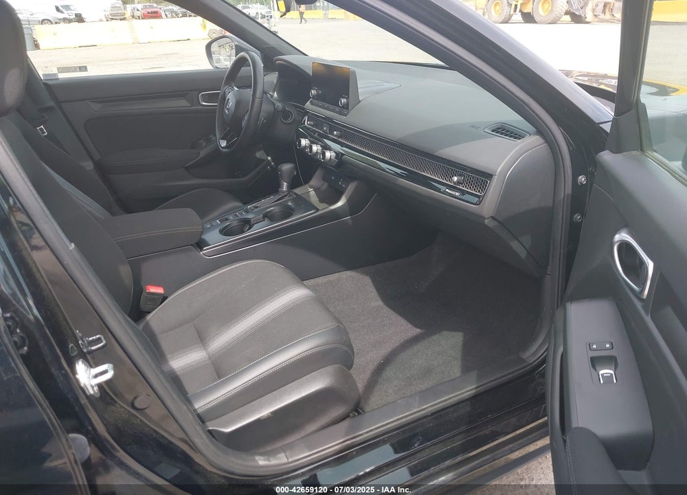 2024 HONDA CIVIC VIN: 19XFL2H85RE001687