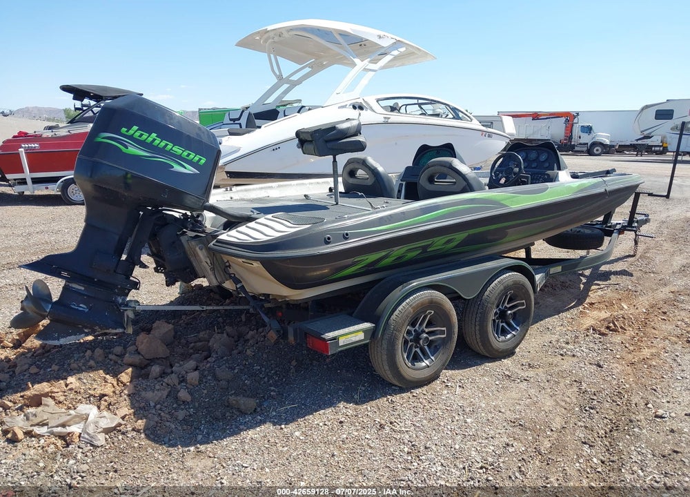 2000 JAVELIN BOAT VIN: OML2D196K900