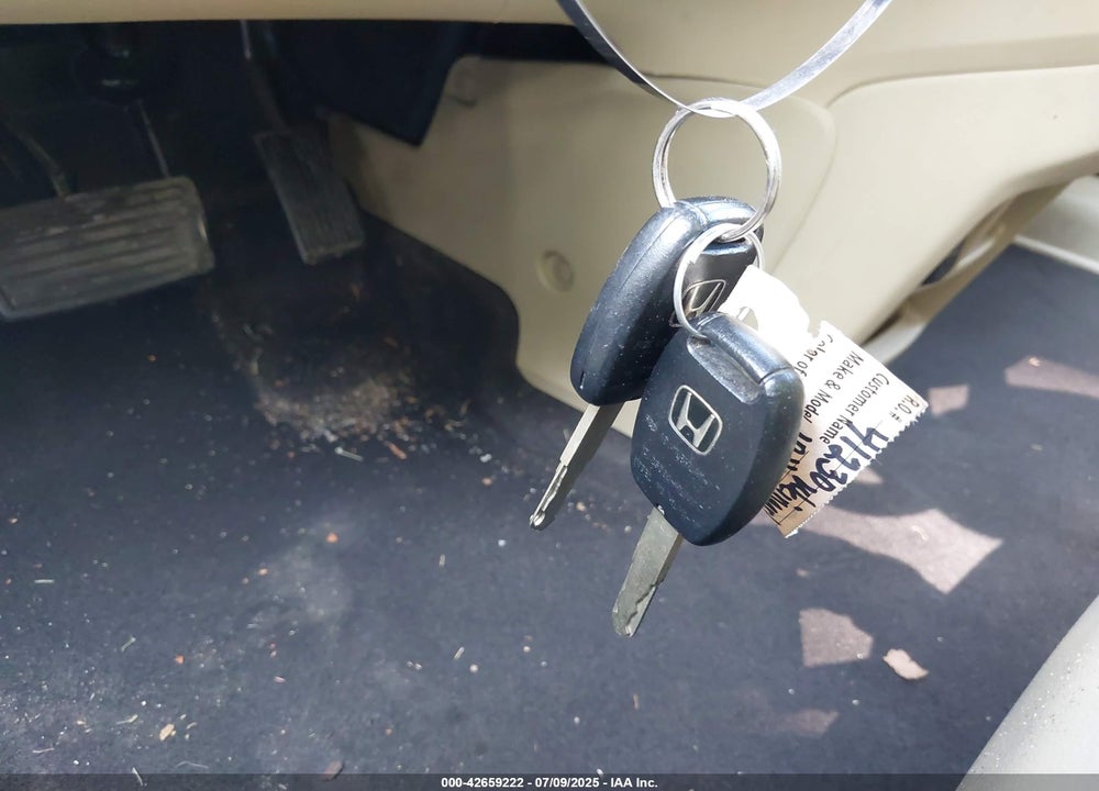 2010 HONDA CR-V EX-L VIN: 5J6RE4H78AL059633