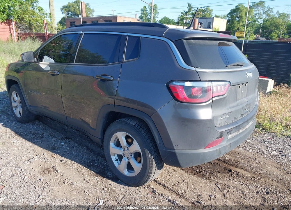2018 JEEP COMPASS VIN: 3C4NJDBB2JT283644