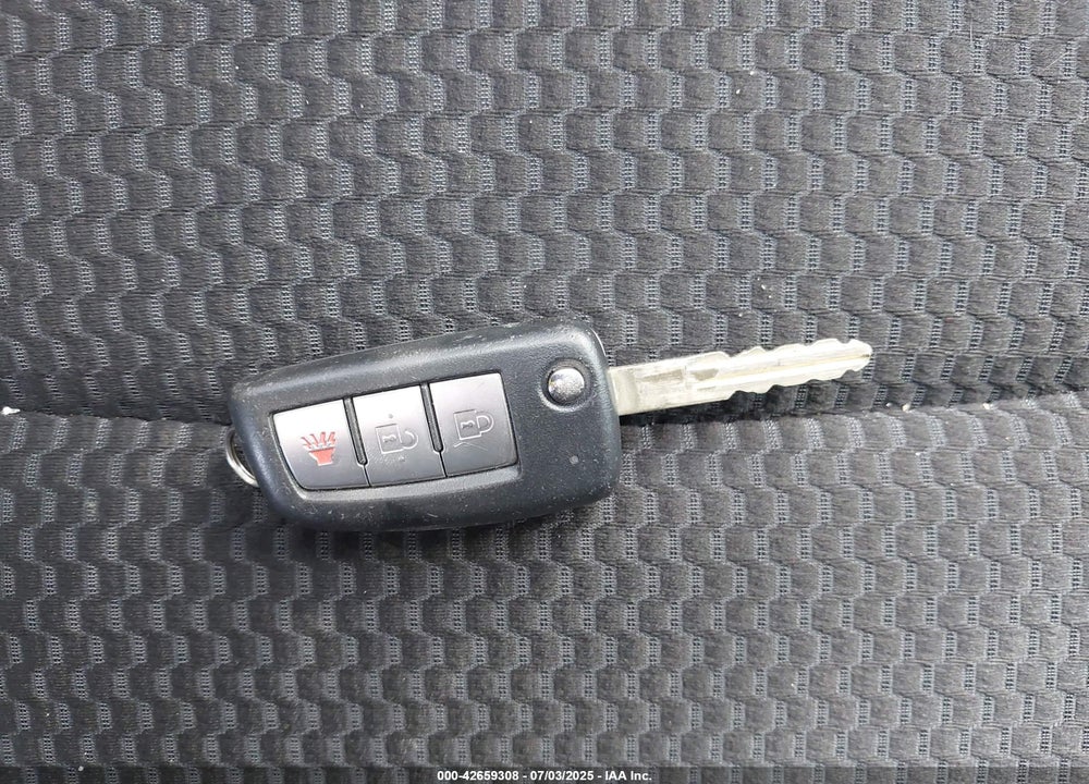 2021 NISSAN ROGUE SPORT VIN: JN1BJ1AV6MW569172