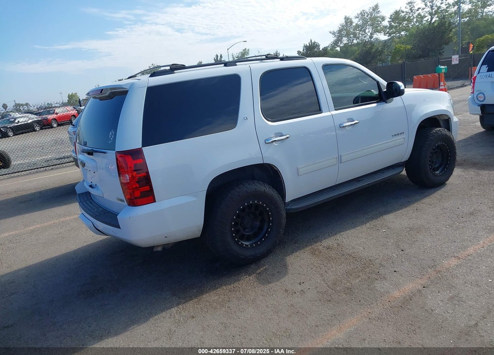 2011 CHEVROLET TAHOE VIN: 1GNSCBE0XBR374156