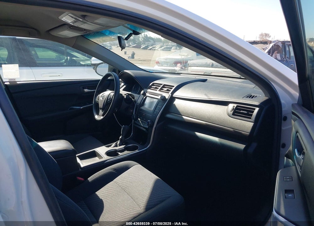 2017 TOYOTA CAMRY LE VIN: 4T1BF1FK1HU693635