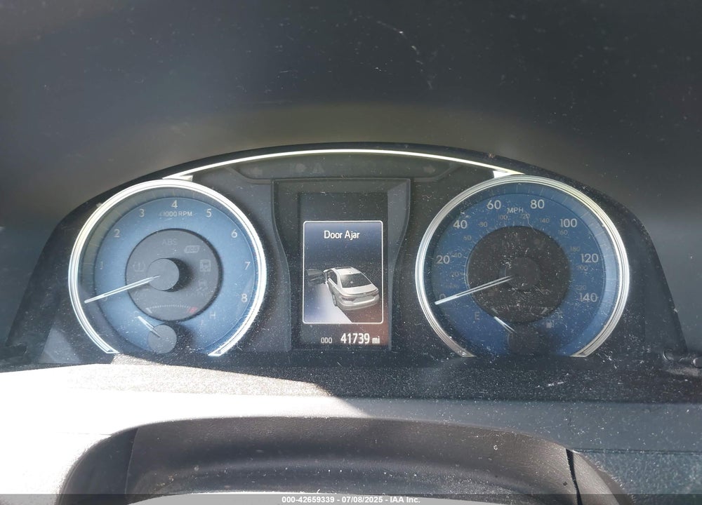 2017 TOYOTA CAMRY LE VIN: 4T1BF1FK1HU693635