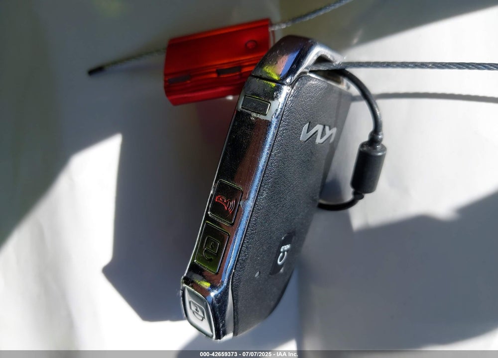 2023 KIA SOUL !/+/S VIN: KNDJ23AU1P7200310
