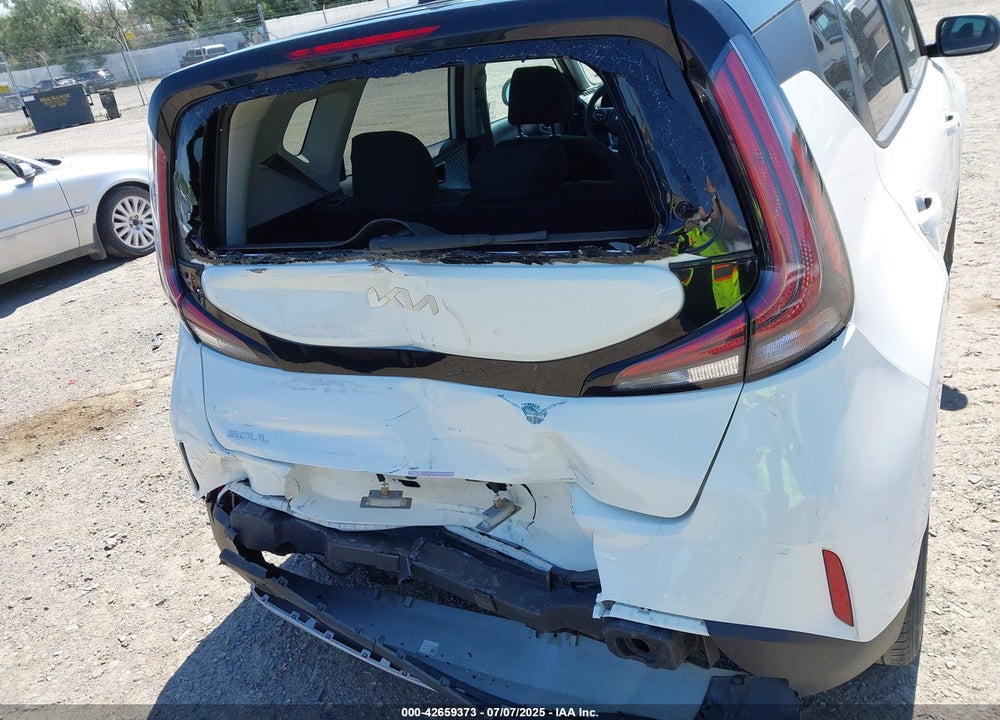 2023 KIA SOUL !/+/S VIN: KNDJ23AU1P7200310
