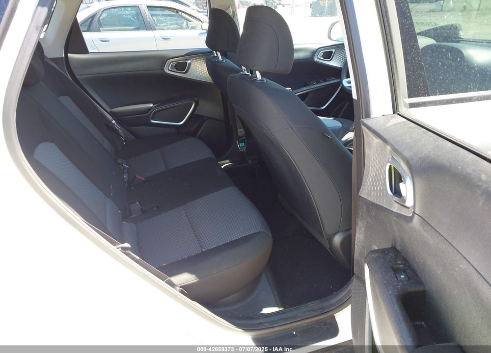 2023 KIA SOUL !/+/S VIN: KNDJ23AU1P7200310