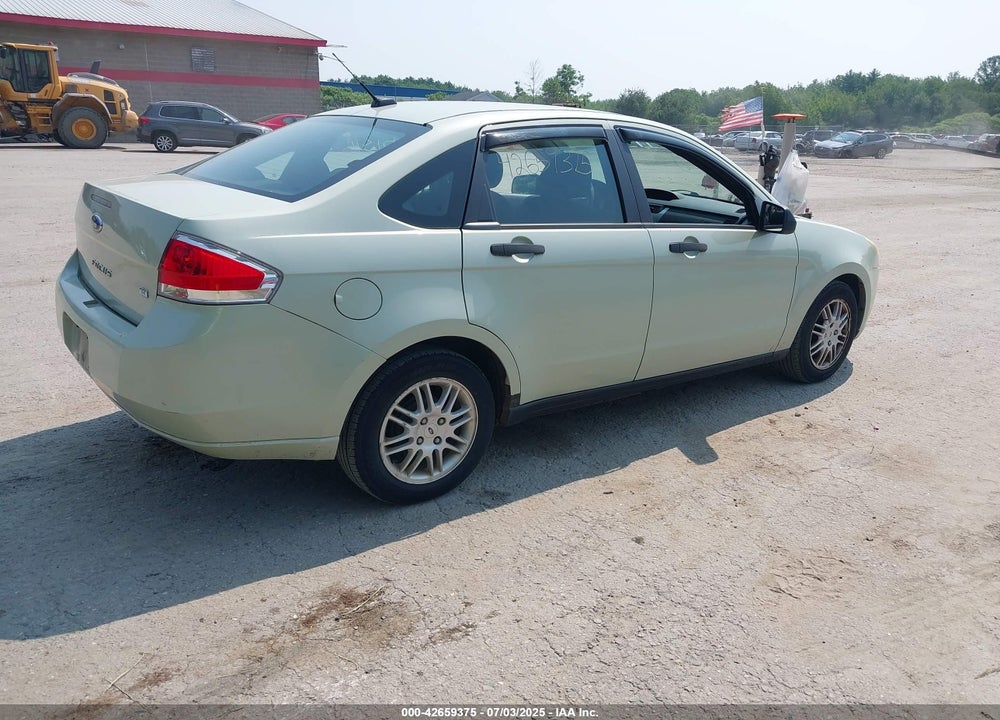 2010 FORD FOCUS SE VIN: 1FAHP3FN9AW255298