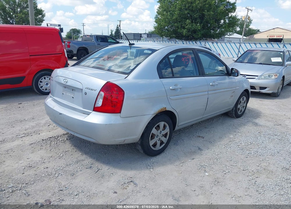 2011 HYUNDAI ACCENT VIN: KMHCN4AC2BU603781