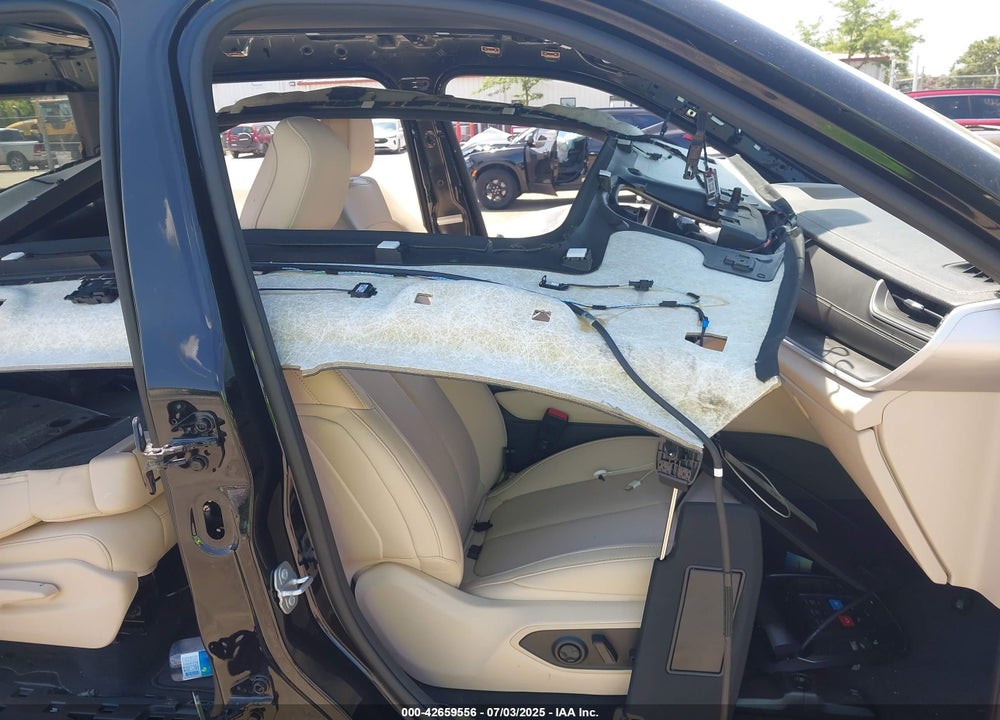 2025 JEEP GRAND CHEROKEE L LIMITED 4X4 VIN: 1C4RJKBGXS8670587