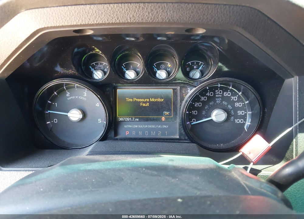 2014 FORD F-250 LARIAT VIN: 1FT7W2BT3EEA31608