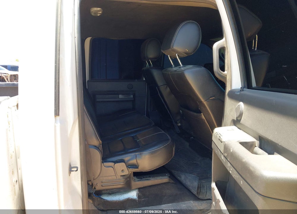 2014 FORD F-250 LARIAT VIN: 1FT7W2BT3EEA31608