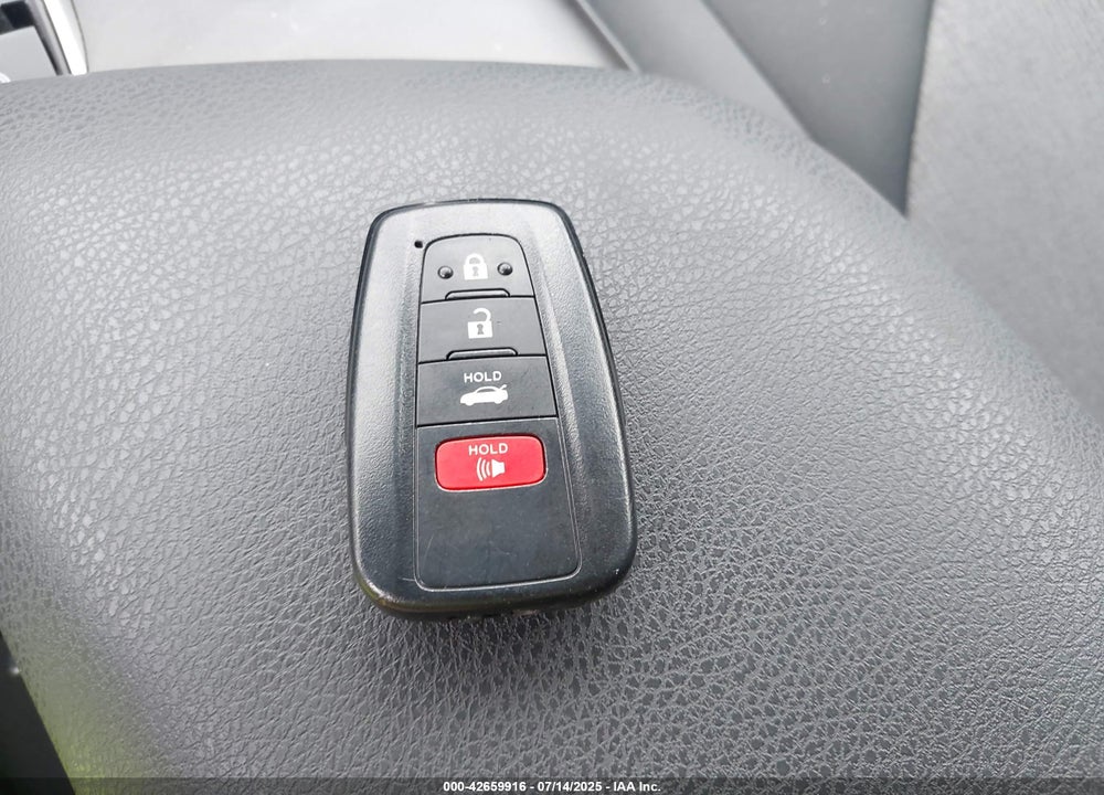2022 TOYOTA CAMRY VIN: 4T1C31AK3NU570645