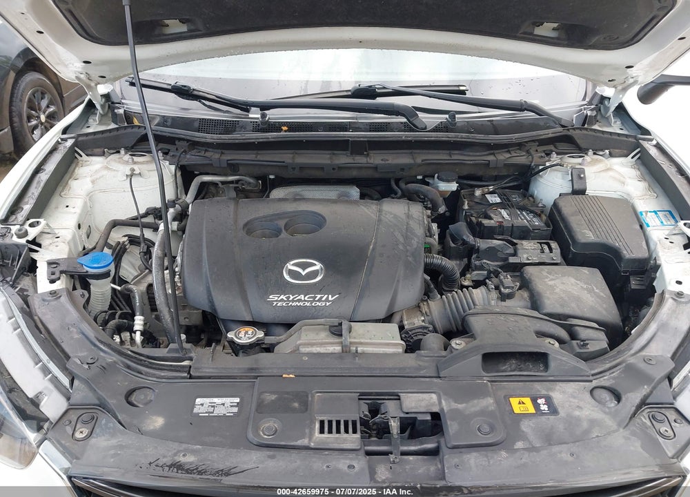 2016 MAZDA CX-5 VIN: JM3KE4DY1G0640740