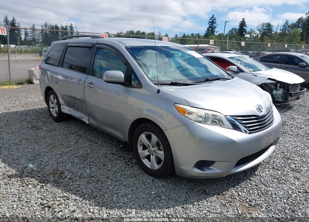 2011 TOYOTA SIENNA LE V6 VIN: 5TDKK3DC3BS013432