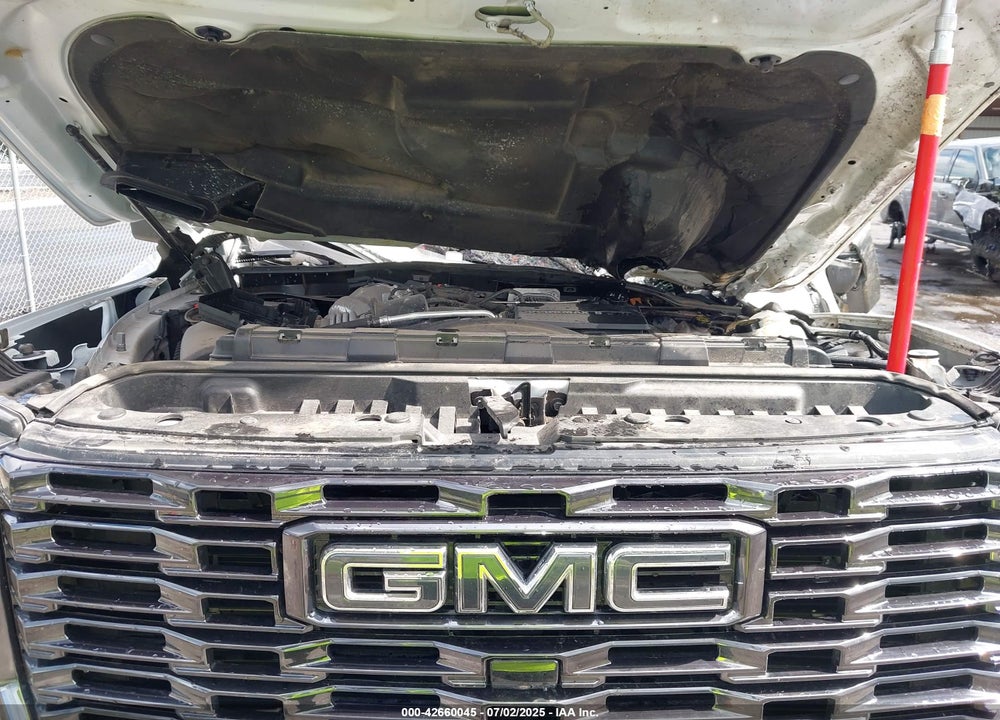2024 GMC SIERRA 2500HD 4WD  STANDARD BED DENALI ULTIMATE VIN: 1GT49XEY5RF318849