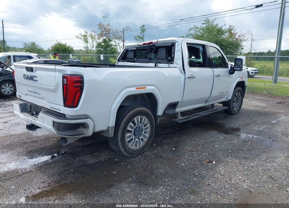 2024 GMC SIERRA 2500HD 4WD  STANDARD BED DENALI ULTIMATE VIN: 1GT49XEY5RF318849