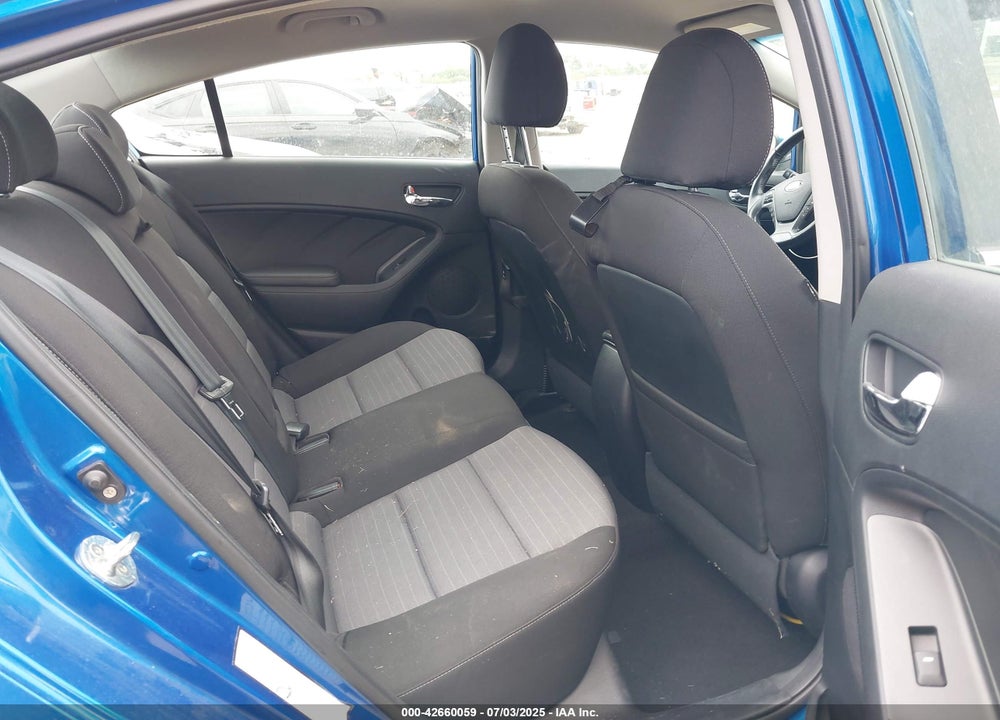 2015 KIA FORTE VIN: KNAFX4A88F5348526