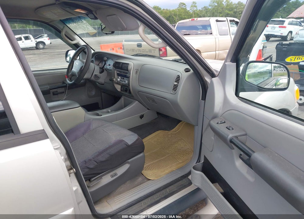 2003 FORD EXPLORER SPORT TRAC XLS/XLT VIN: 1FMZU67E93UC07253