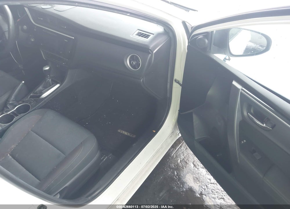2017 TOYOTA COROLLA VIN: 2T1BURHE7HC807845
