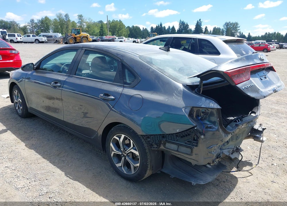 2020 KIA FORTE VIN: 3KPF24AD1LE256432