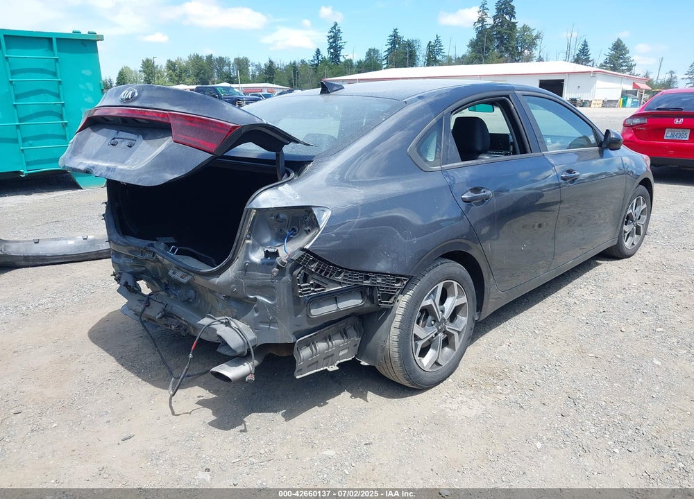 2020 KIA FORTE VIN: 3KPF24AD1LE256432
