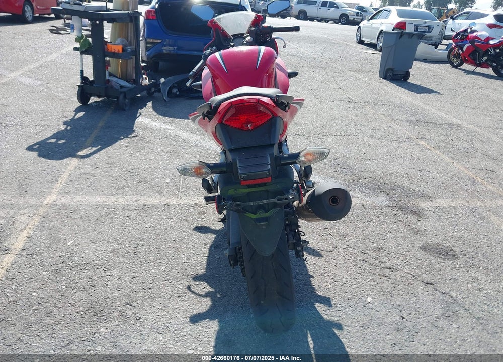 2021 HONDA CBR300 VIN: MLHNC5153M5700282