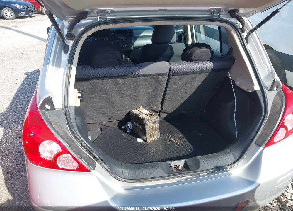 2008 NISSAN VERSA VIN: 3N1BC13E08L393948