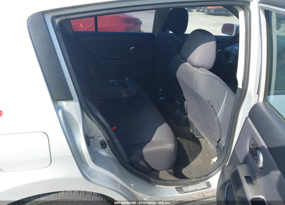 2008 NISSAN VERSA VIN: 3N1BC13E08L393948