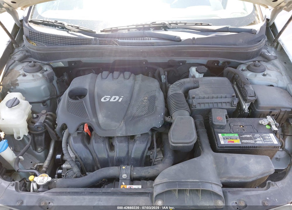 2013 HYUNDAI SONATA GLS VIN: 5NPEB4AC1DH697008