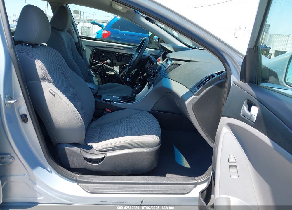 2013 HYUNDAI SONATA GLS VIN: 5NPEB4AC1DH697008