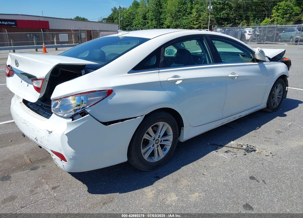 2014 HYUNDAI SONATA VIN: 5NPEB4AC2EH896568