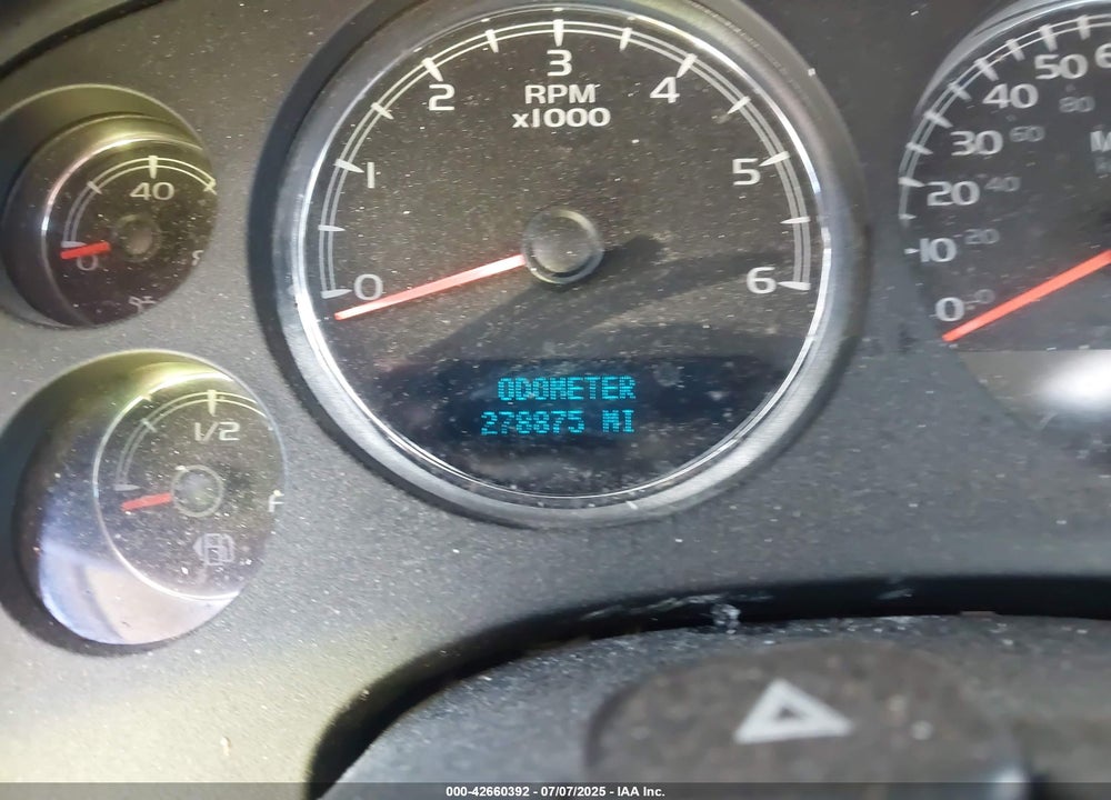 2009 CHEVROLET TAHOE VIN: 1GNFC23029R287513