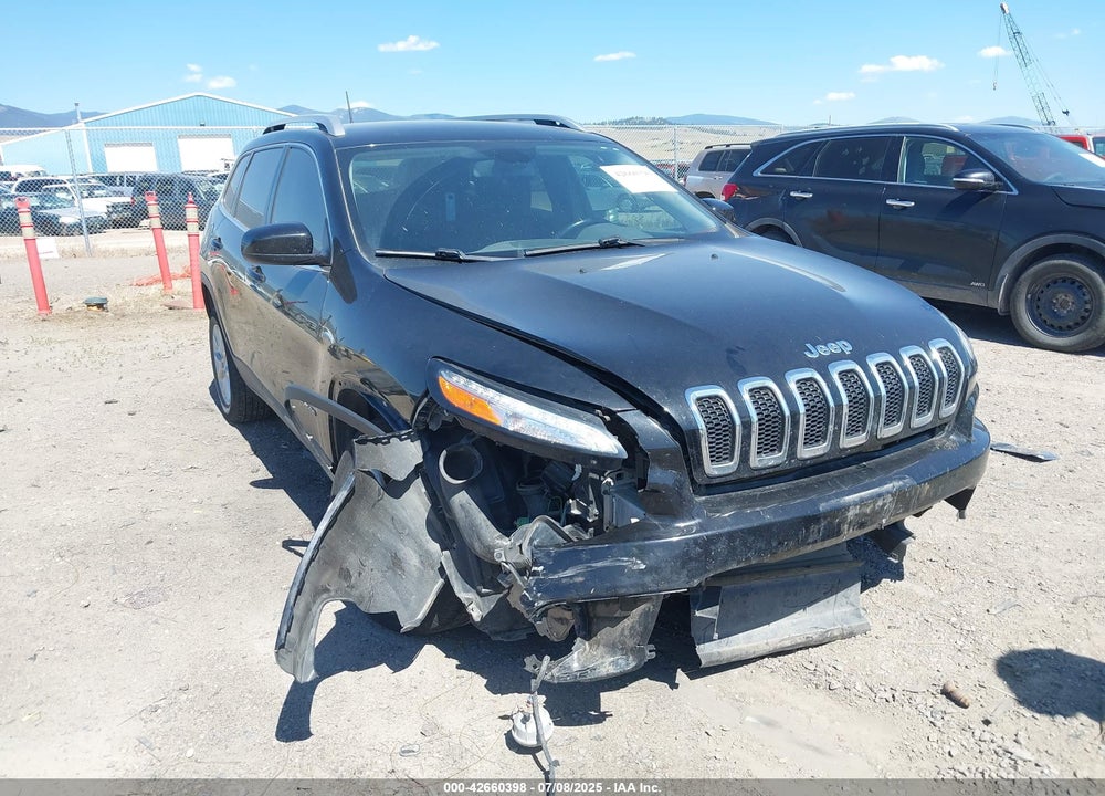 2018 JEEP CHEROKEE LATITUDE 4X4 VIN: 1C4PJMCX5JD529191