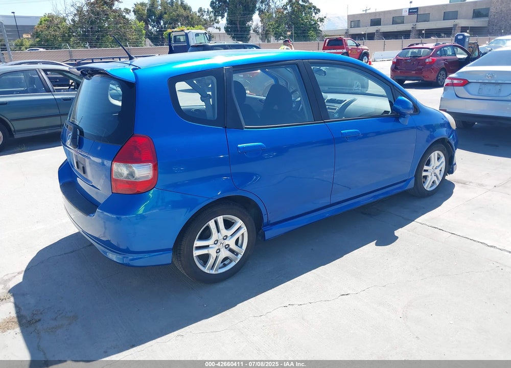 2007 HONDA FIT SPORT VIN: JHMGD38627S010717