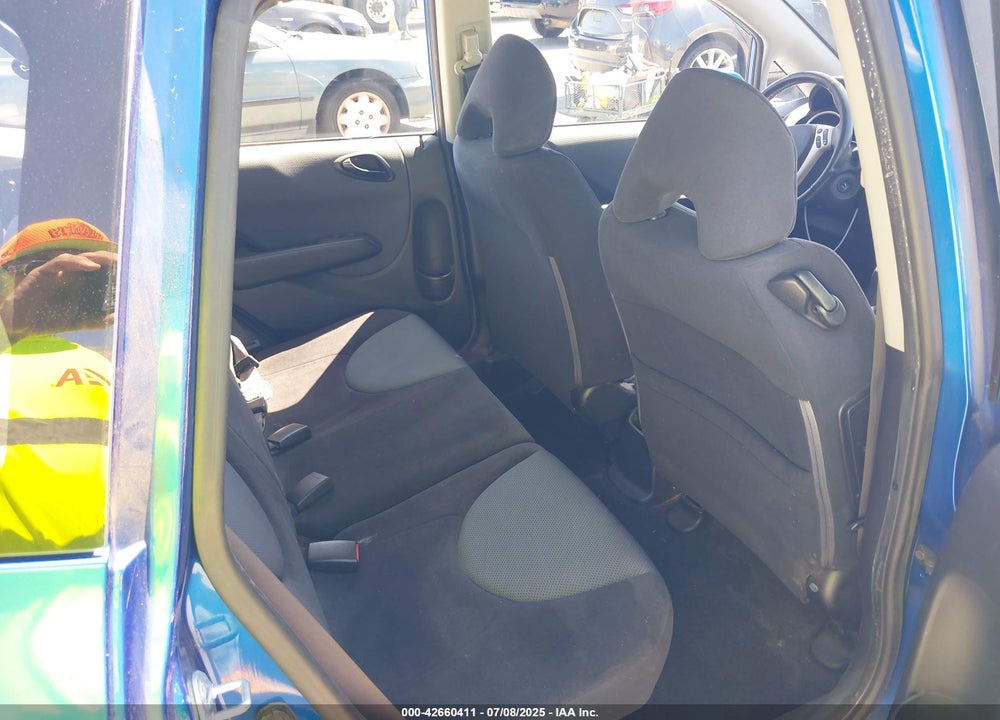 2007 HONDA FIT SPORT VIN: JHMGD38627S010717