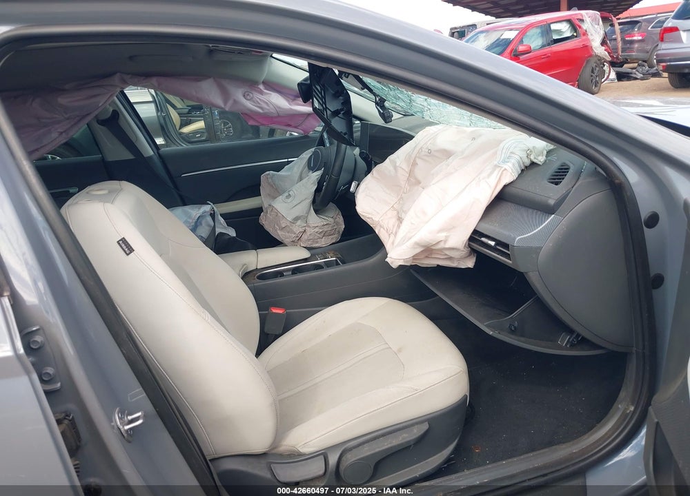 2024 HYUNDAI SONATA VIN: KMHL14JA0RA388276