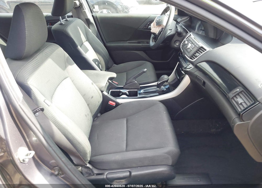 2017 HONDA ACCORD VIN: 1HGCR2F38HA254725